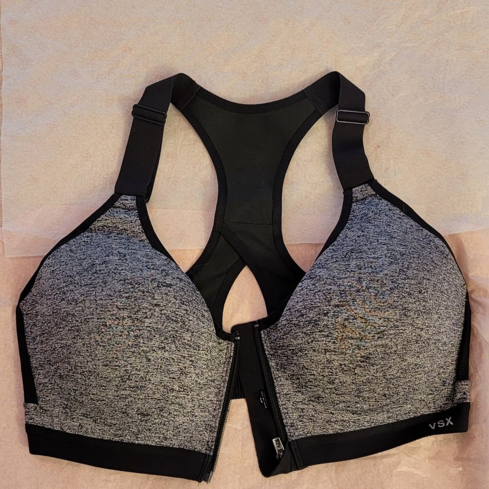 Victoria's Secret VSX Sport Bra 36D